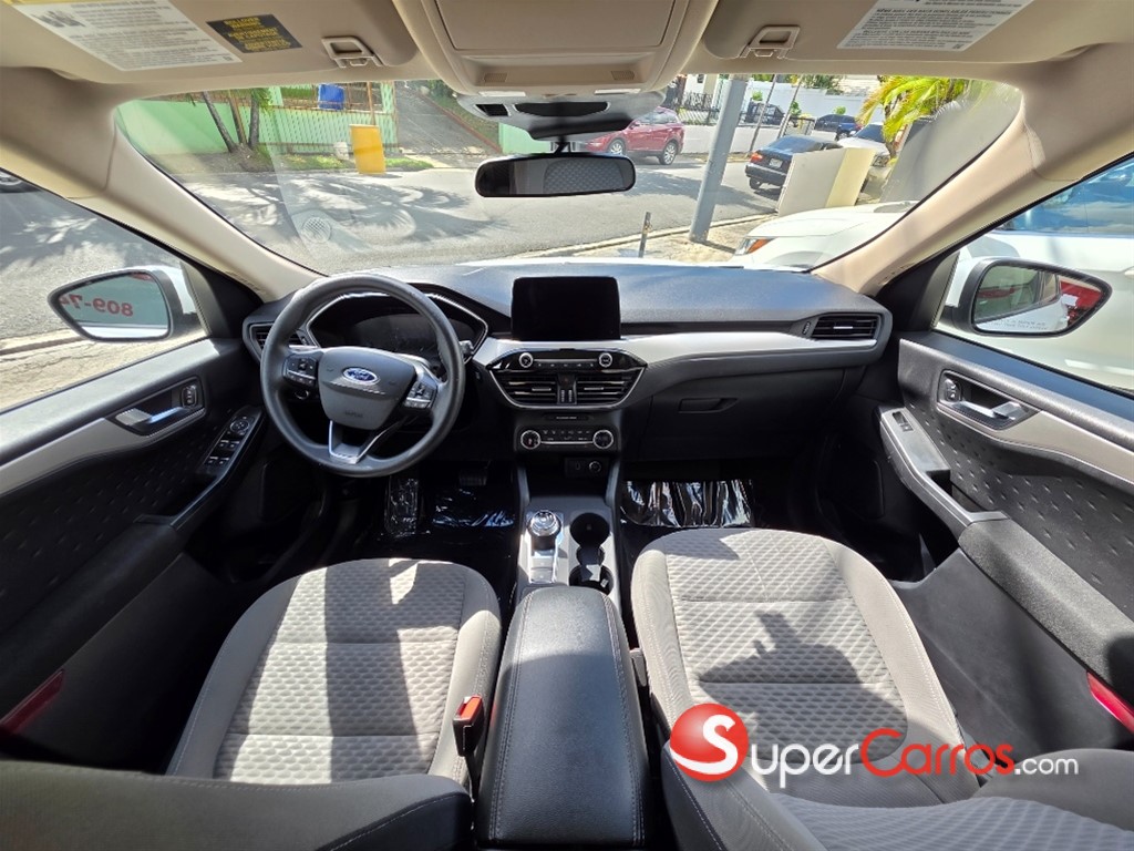 2020 Ford Escape SE Ecoboost — foto 8 / 10