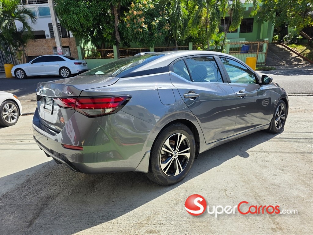 2020 Nissan Sentra SV — foto 2 / 10