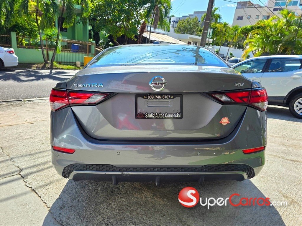2020 Nissan Sentra SV — foto 3 / 10