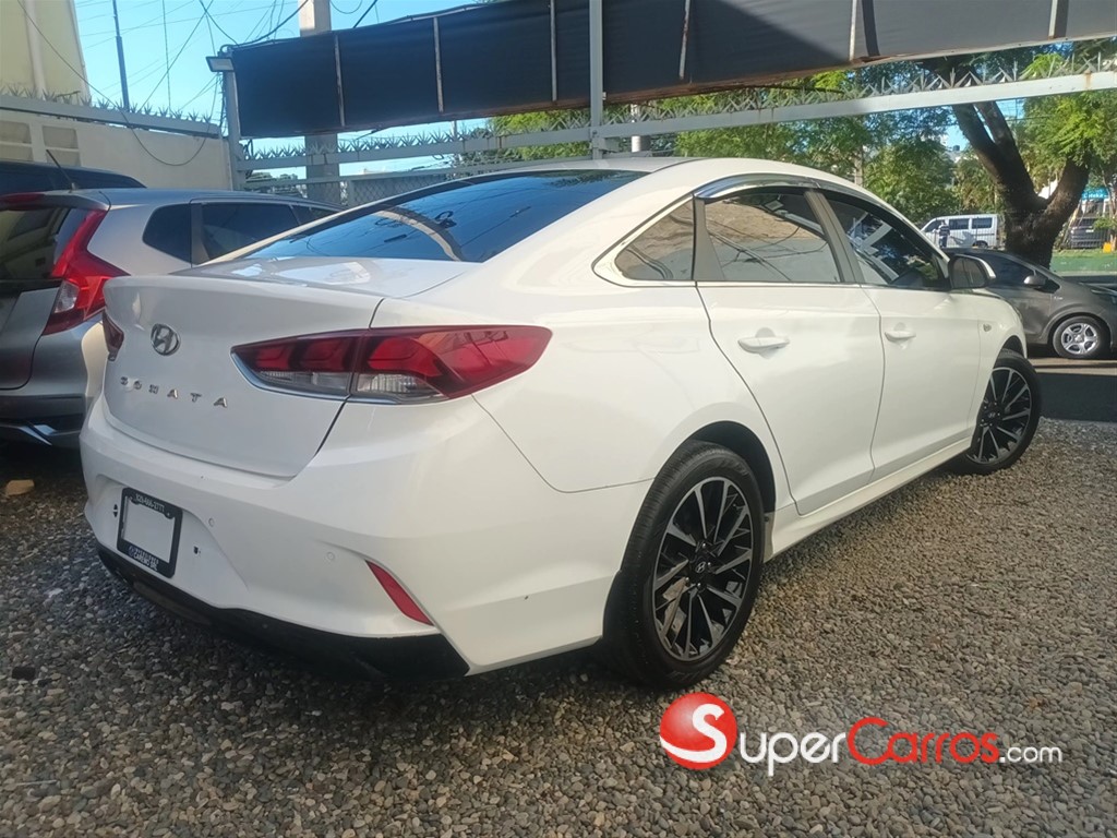 2020 Hyundai Sonata New Rise — foto 4 / 9