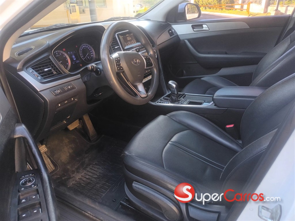 2020 Hyundai Sonata New Rise — foto 7 / 9
