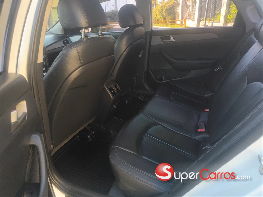 2020 Hyundai Sonata New Rise — foto 8 / 9