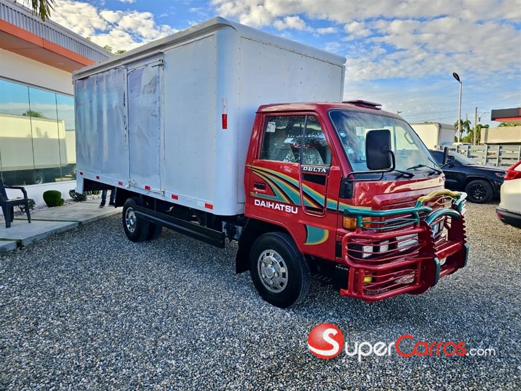 2009 Daihatsu Delta Furgon