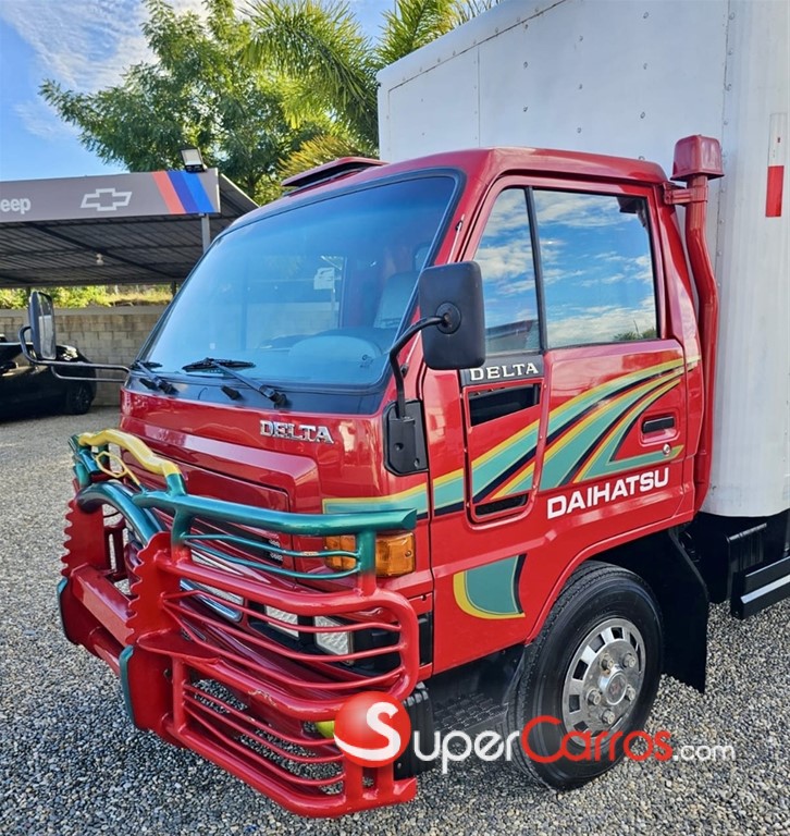 2009 Daihatsu Delta Furgon — foto 3 / 9