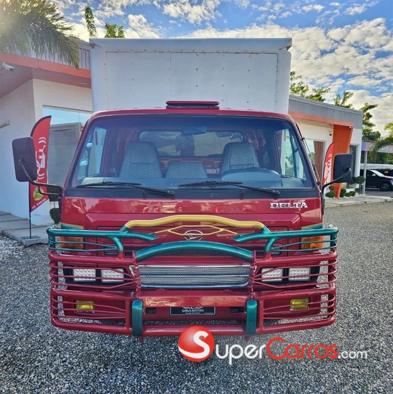 2009 Daihatsu Delta Furgon — foto 5 / 9