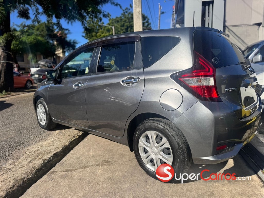 2019 Nissan Note — foto 11 / 12