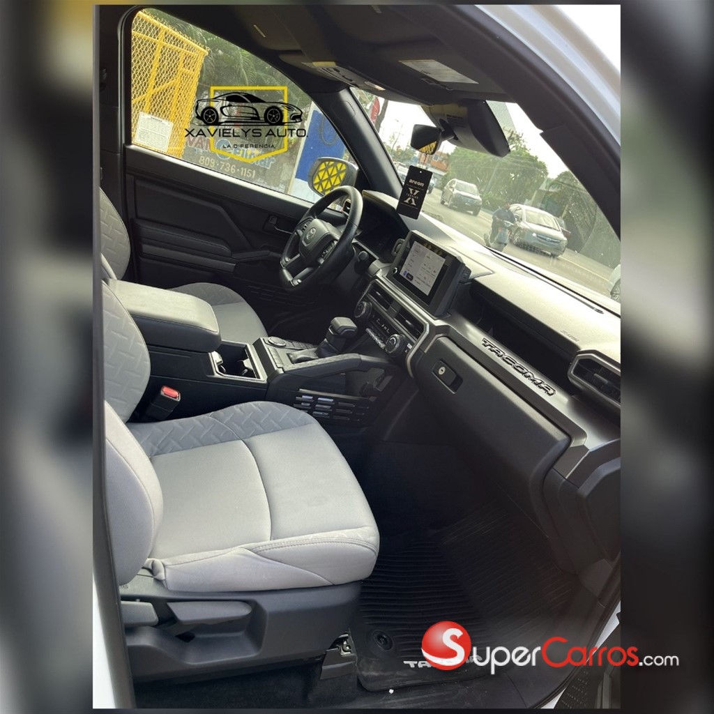 2024 Toyota Tacoma SR5 — foto 8 / 9