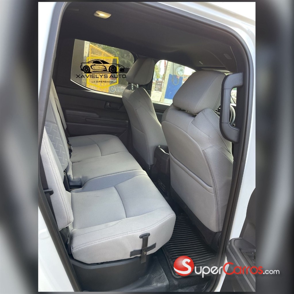 2024 Toyota Tacoma SR5 — foto 9 / 9
