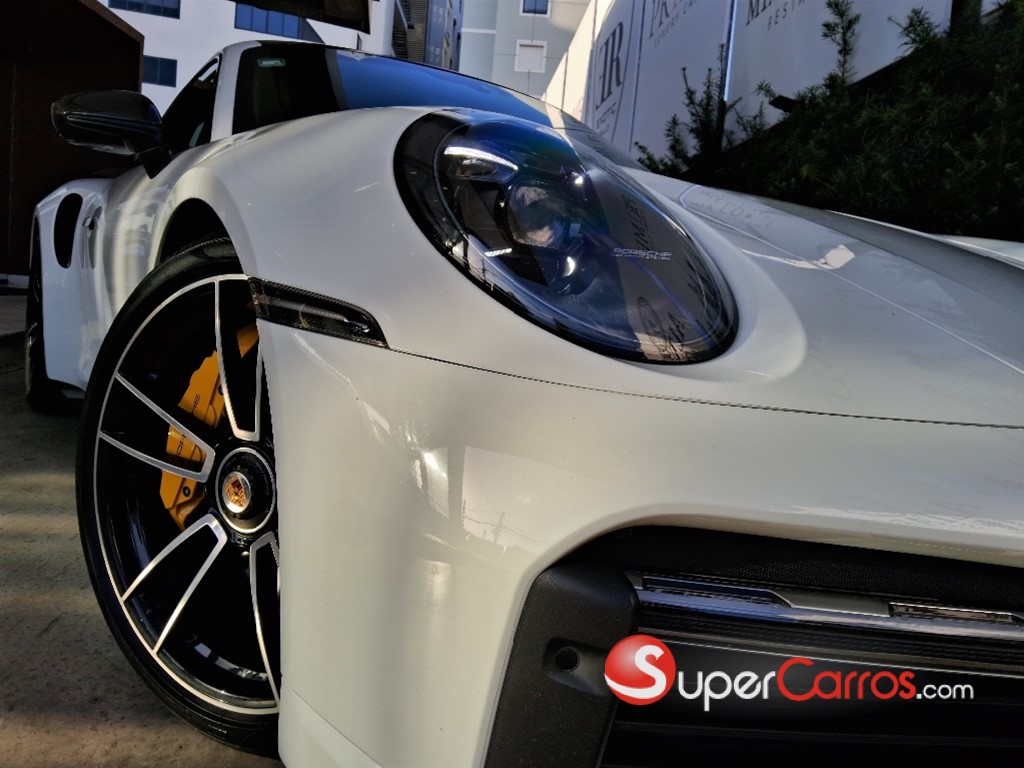 2021 Porsche 911 Turbo S — foto 3 / 10