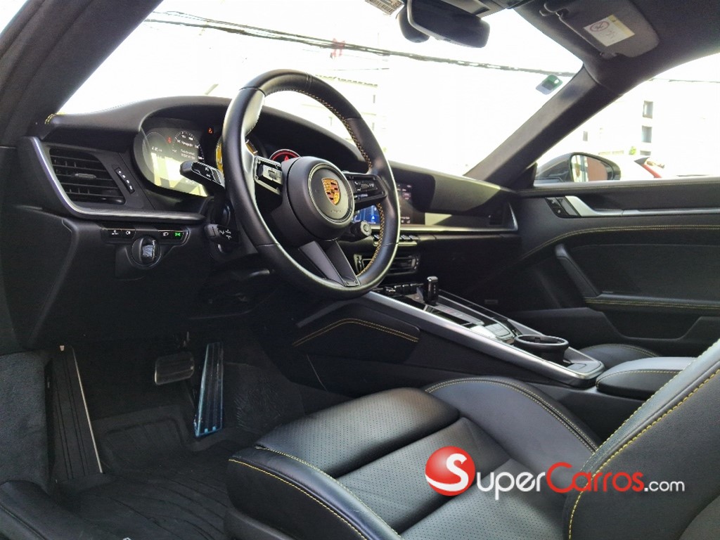 2021 Porsche 911 Turbo S — foto 7 / 10
