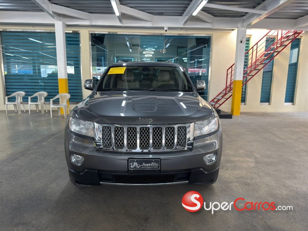 2012 Jeep Grand Cherokee Overland — foto 2 / 11