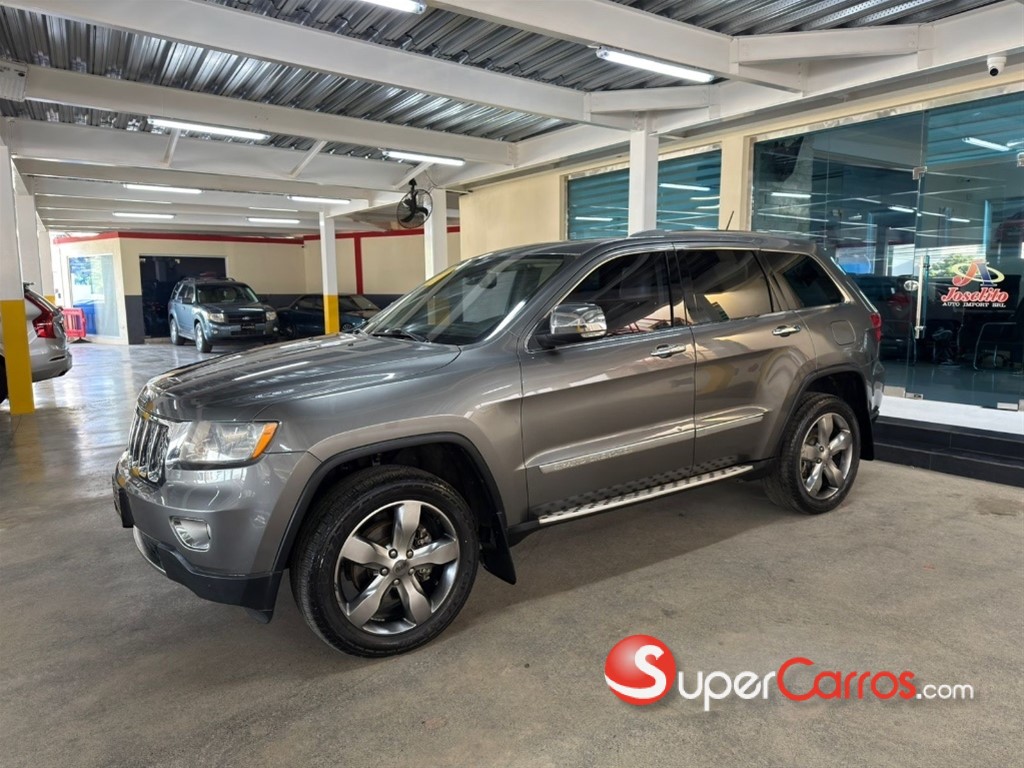 2012 Jeep Grand Cherokee Overland — foto 3 / 11