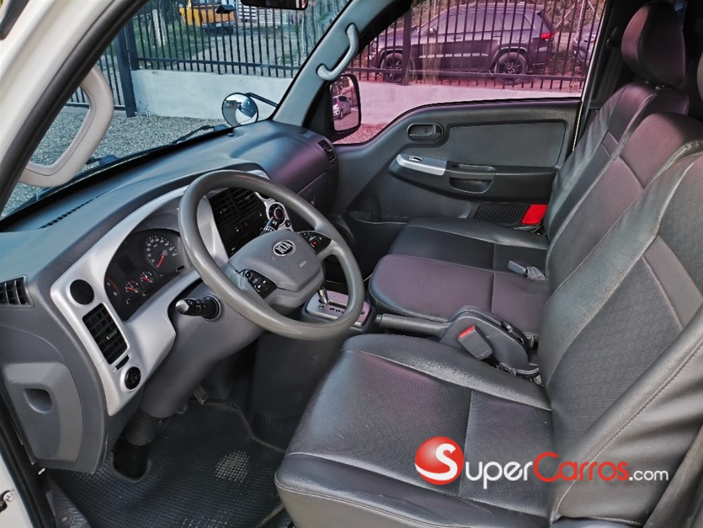 2018 Kia Bongo III — foto 7 / 12