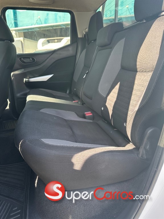 2022 Nissan Frontier S — foto 9 / 10