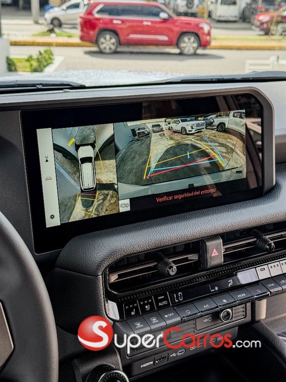 2027 Toyota Land Cruiser Prado Adventure — foto 8 / 12