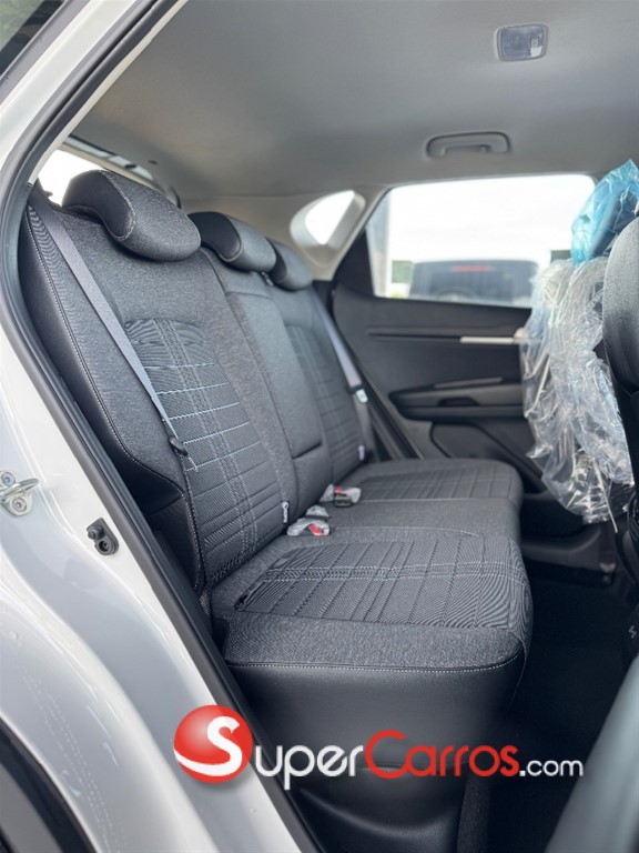 2027 Kia Sonet — foto 6 / 11