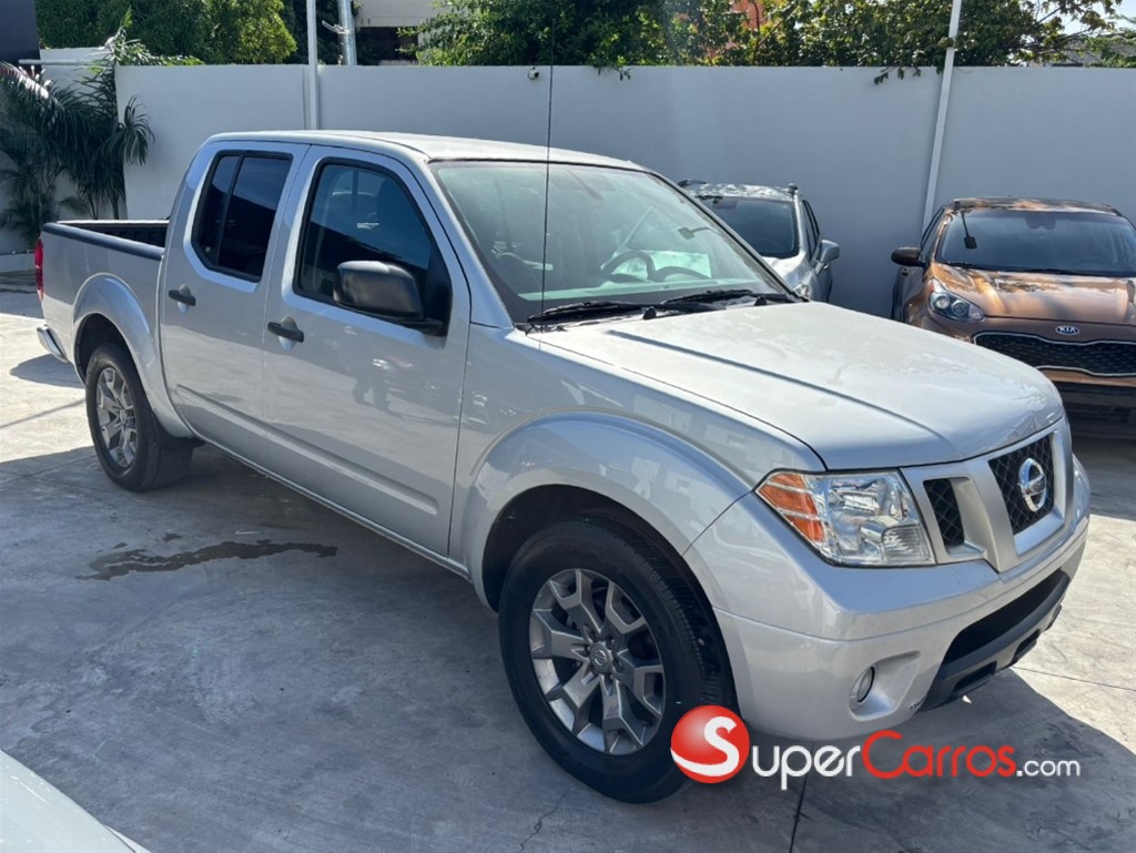 2021 Nissan Frontier SV — foto 2 / 11