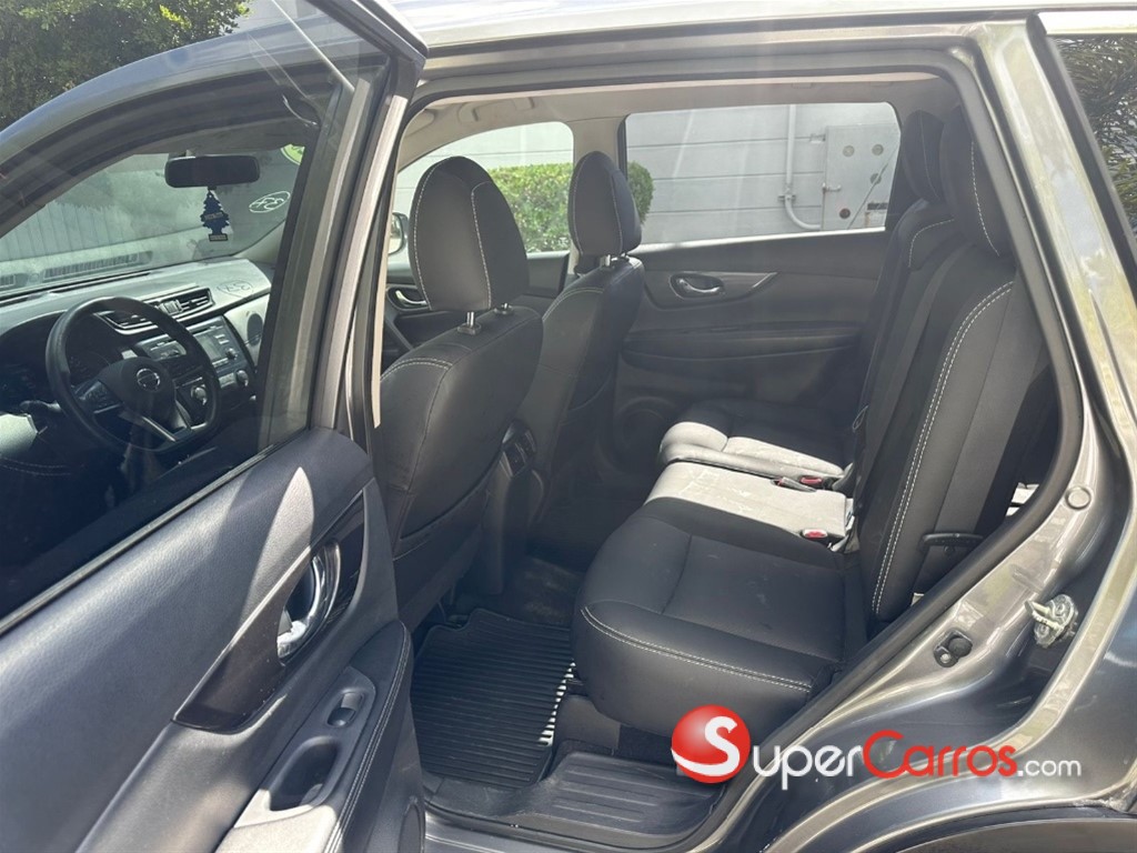 2020 Nissan X-Trail — foto 9 / 12