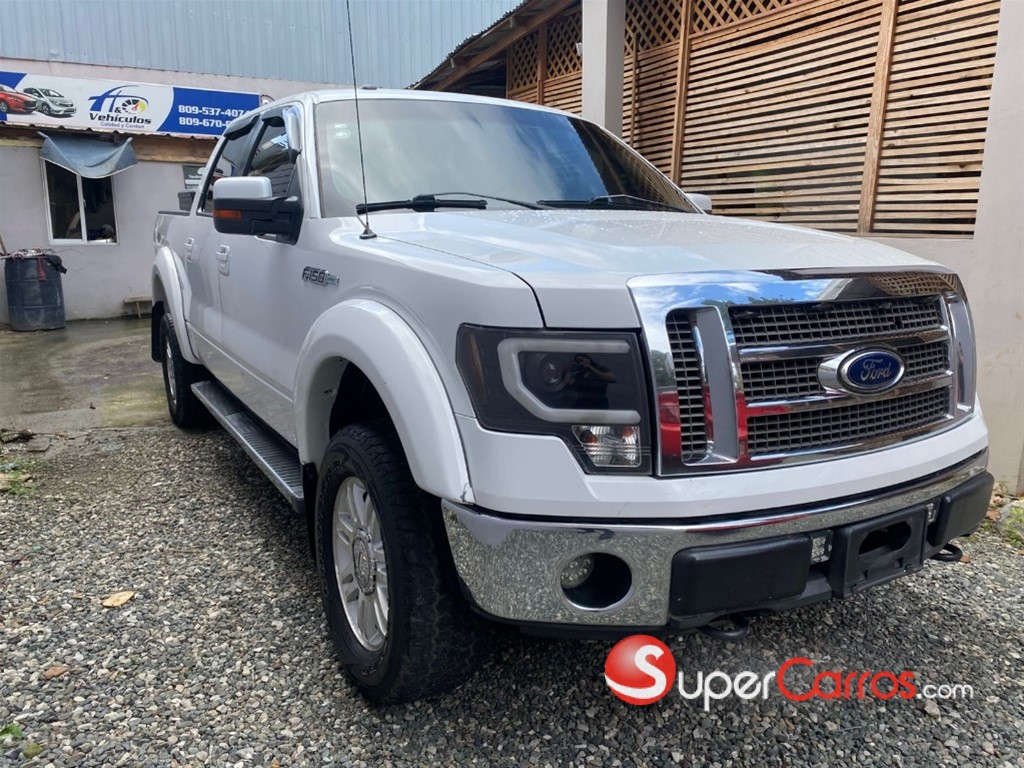 2011 Ford F 150 Lariat