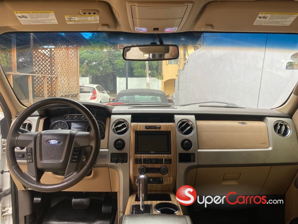 2011 Ford F 150 Lariat — foto 8 / 9