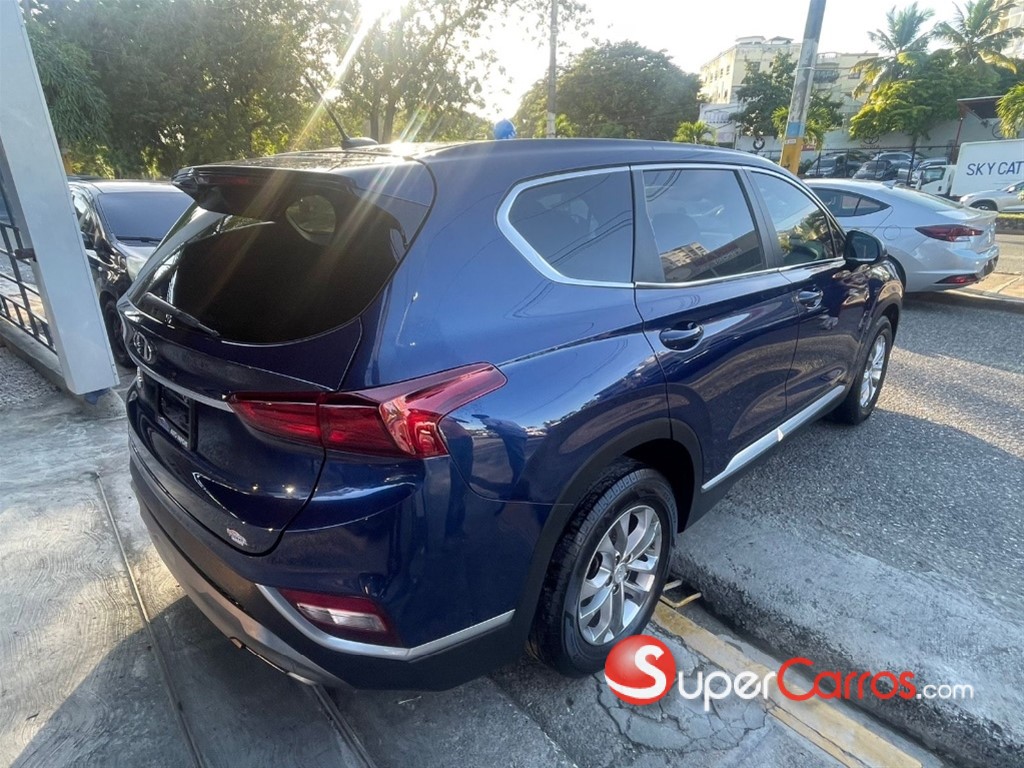 2020 Hyundai Santa Fe SE — foto 4 / 11