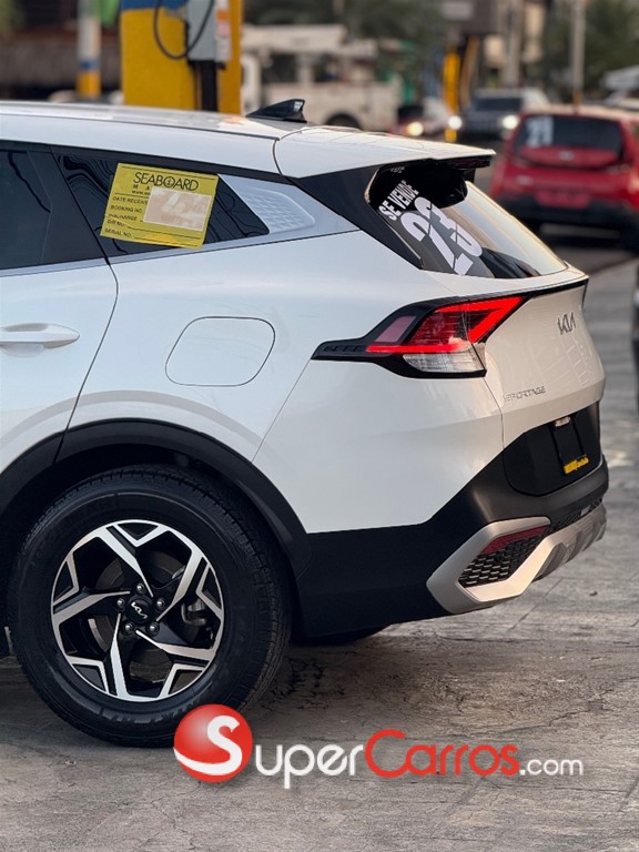 2023 Kia Sportage LX — foto 6 / 12