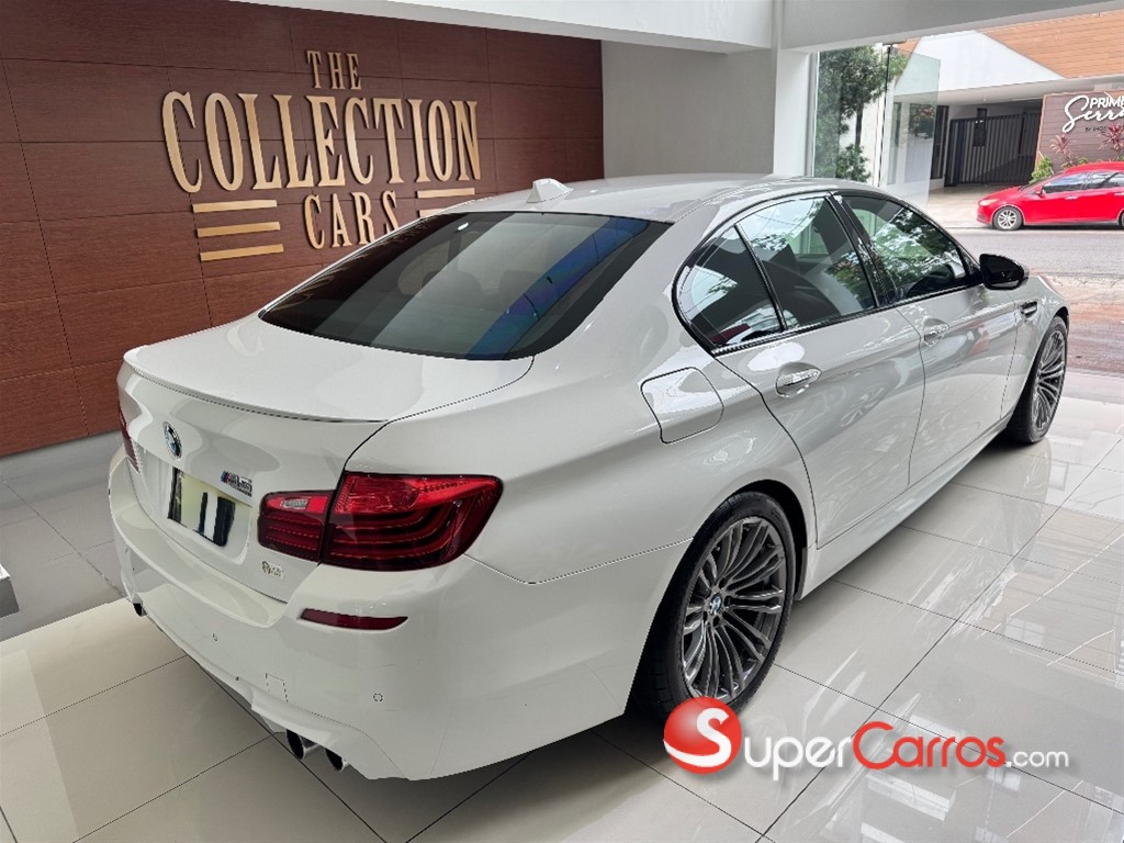 2015 BMW M 5 — foto 4 / 10