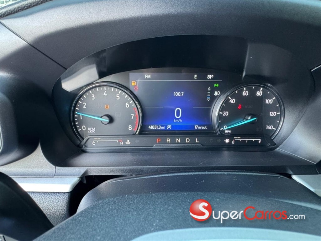 2021 Ford Explorer XLT 4WD — foto 7 / 9