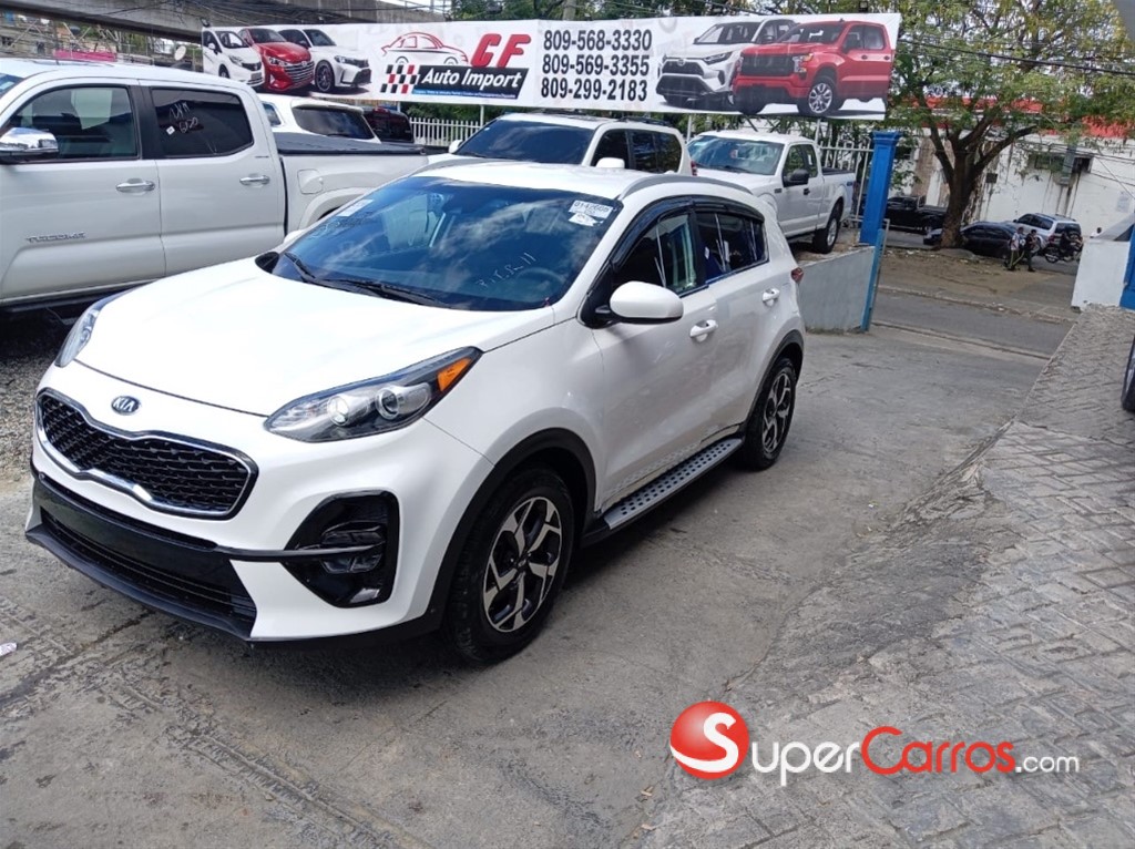 2020 Kia Sportage LX — foto 2 / 9