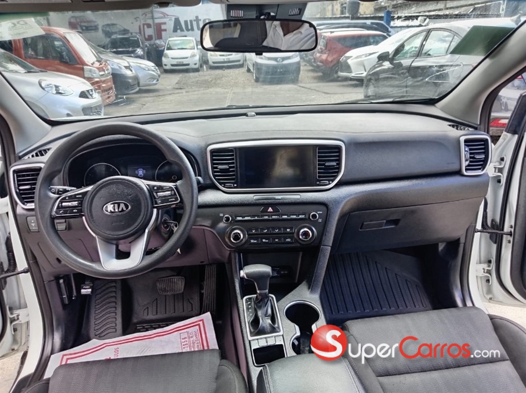 2020 Kia Sportage LX — foto 4 / 9