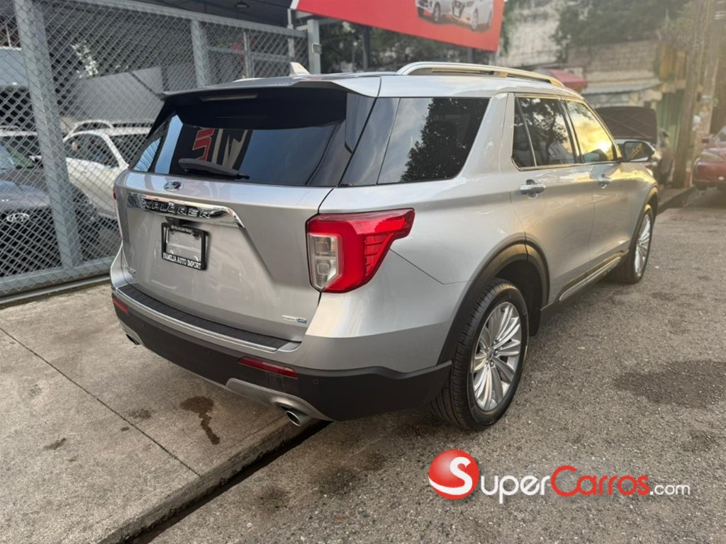 2020 Ford Explorer Limited — foto 6 / 12