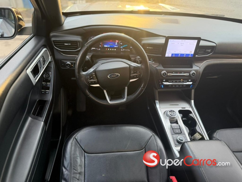2020 Ford Explorer Limited — foto 9 / 12
