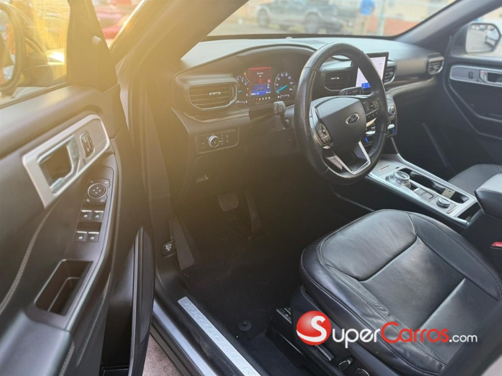 2020 Ford Explorer Limited — foto 10 / 12