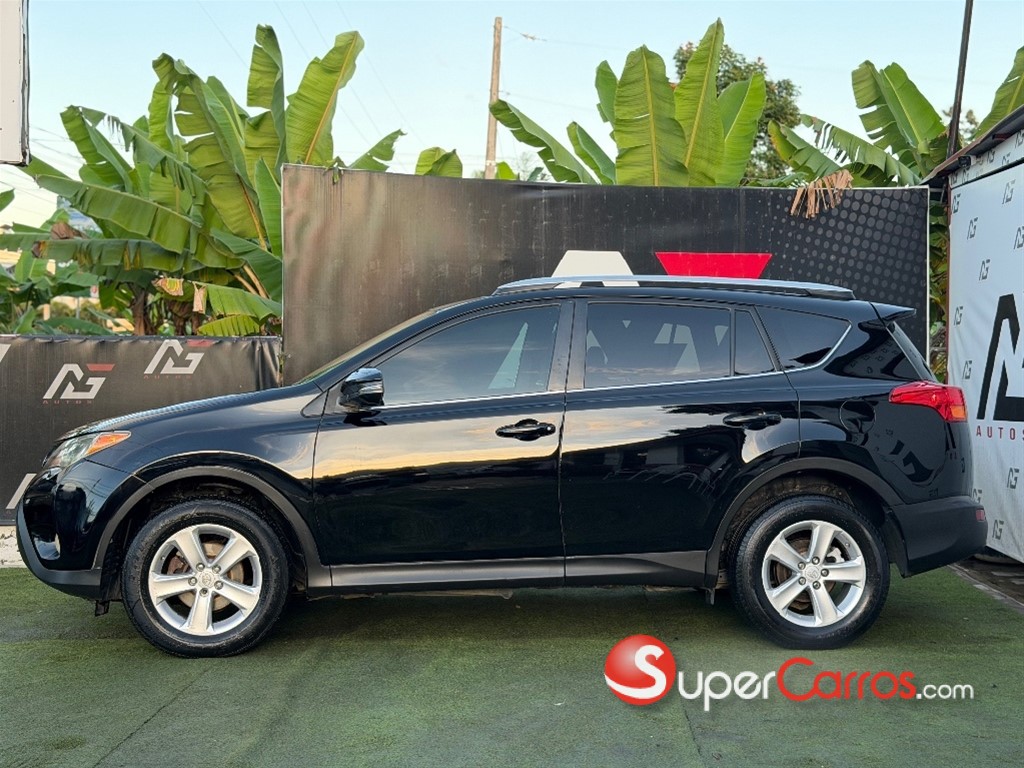 2013 Toyota RAV4 XLE — foto 4 / 11