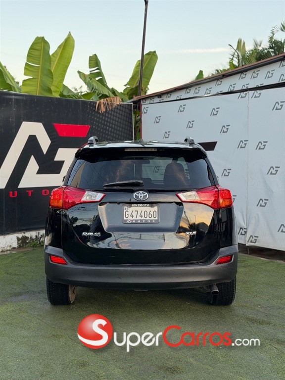 2013 Toyota RAV4 XLE — foto 5 / 11