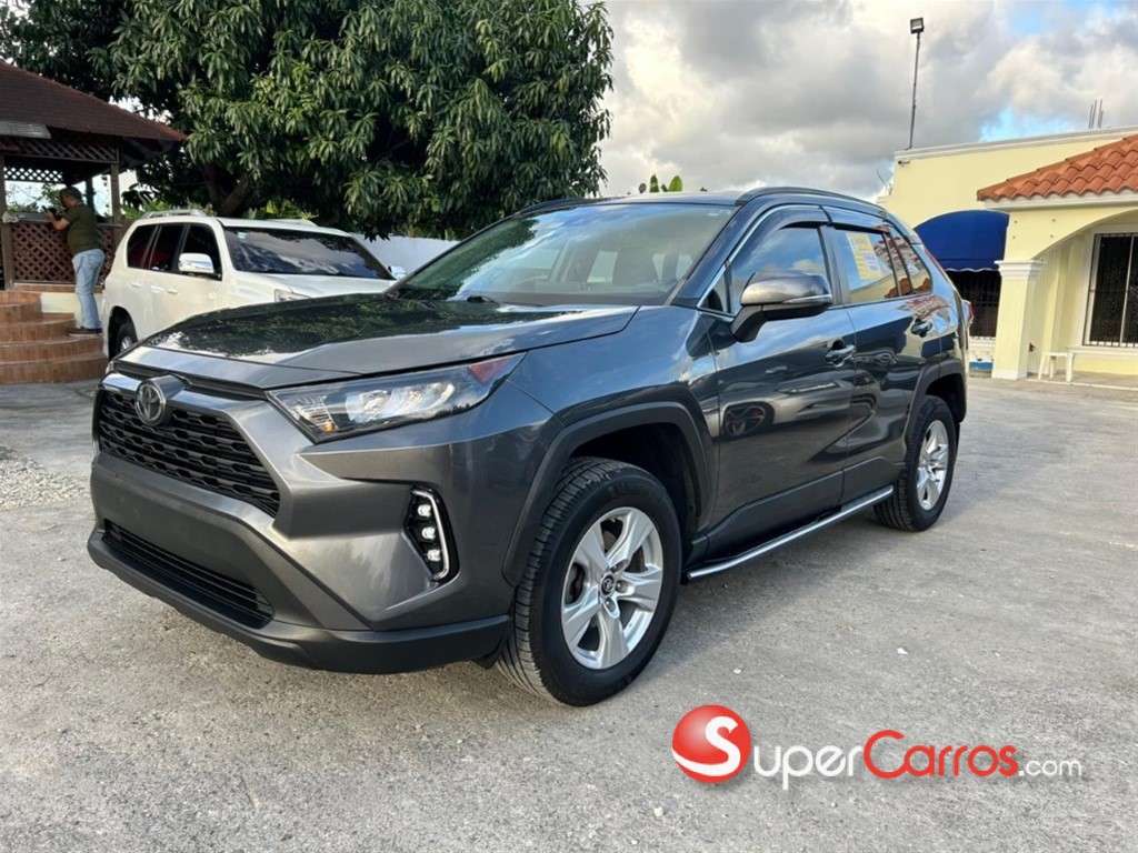 2022 Toyota RAV4 LE — foto 6 / 11