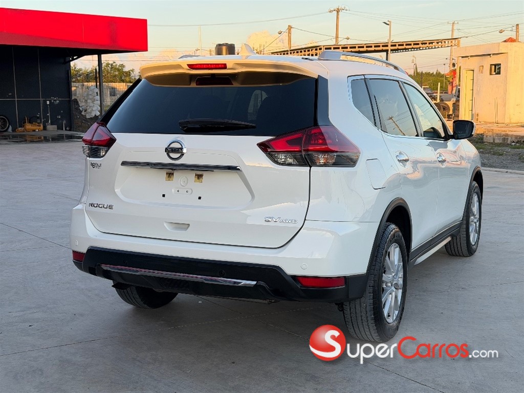 2020 Nissan Rogue SV — foto 3 / 10