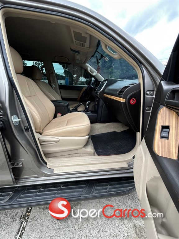 2013 Toyota Land Cruiser Prado TXL — foto 3 / 12