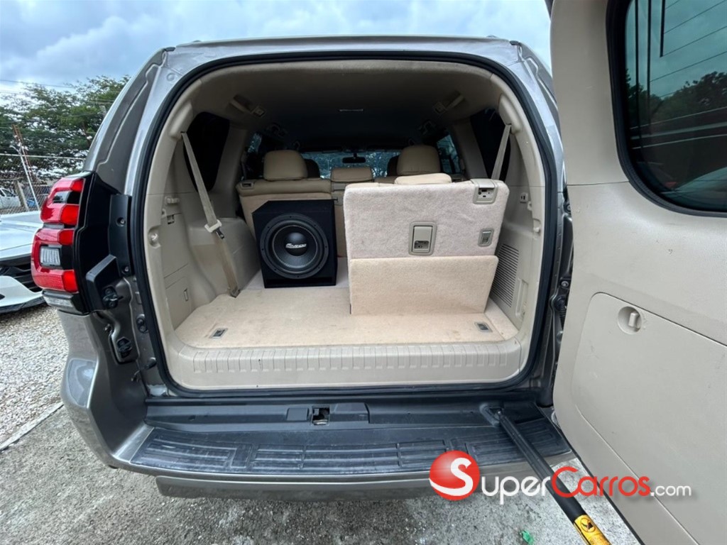 2013 Toyota Land Cruiser Prado TXL — foto 6 / 12