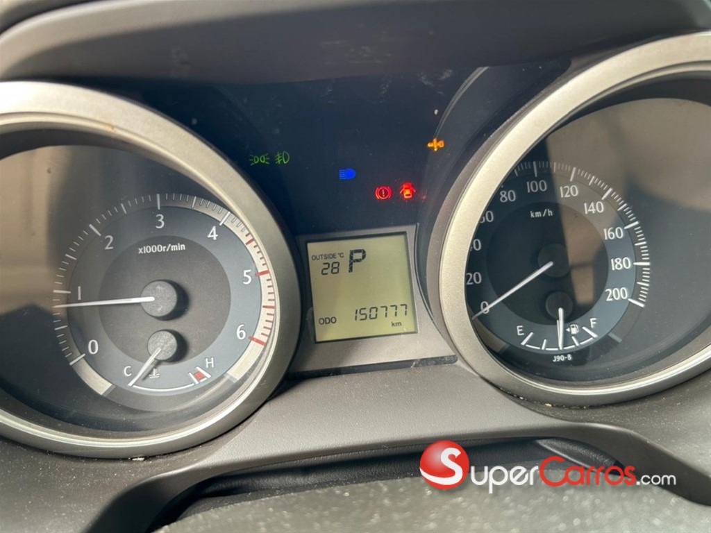 2013 Toyota Land Cruiser Prado TXL — foto 12 / 12