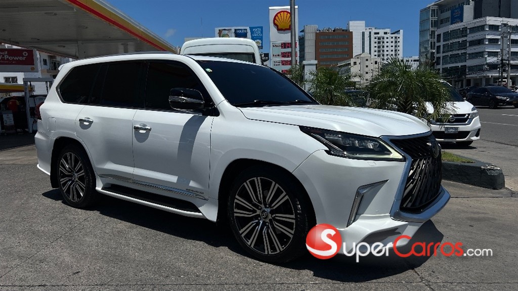 2016 Lexus LX 570 — foto 3 / 12