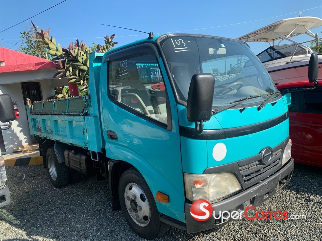 2011 Hino Volteo — foto 3 / 9