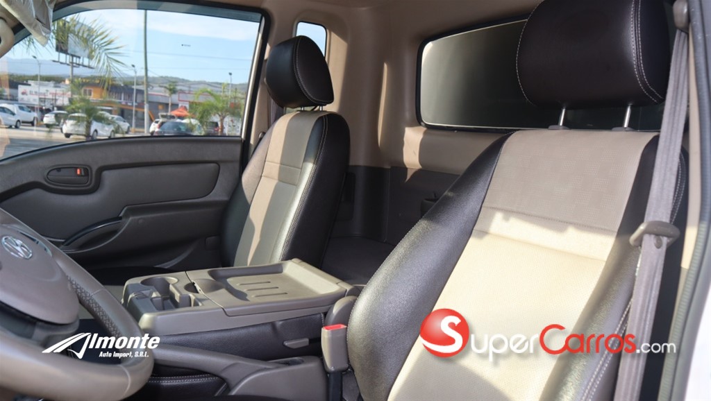 2021 Hyundai Porter II — foto 8 / 12