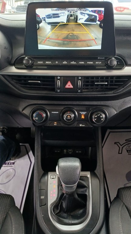2021 Kia Forte LX — foto 11 / 12