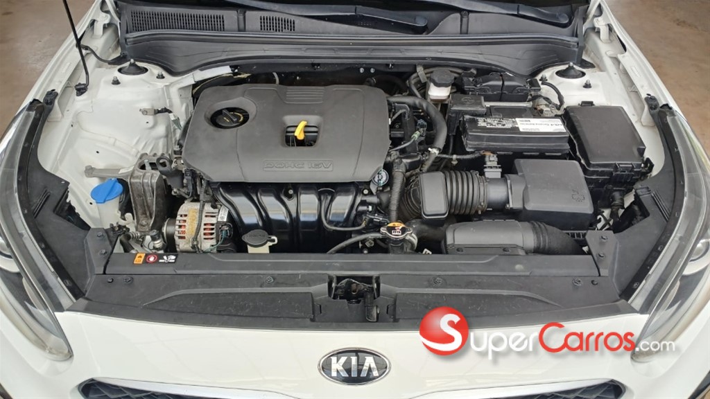 2021 Kia Forte LX — foto 12 / 12