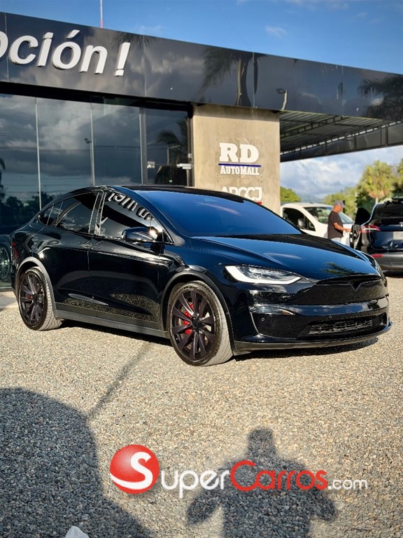 2022 Tesla Model X PLAID — foto 3 / 10