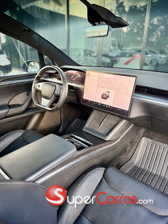 2022 Tesla Model X PLAID — foto 8 / 10