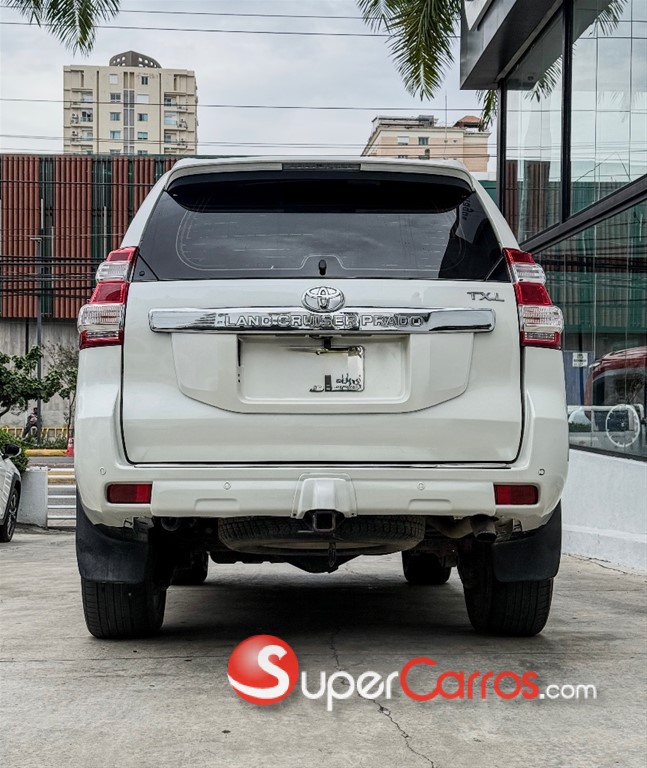 2017 Toyota Land Cruiser Prado TXL — foto 10 / 11