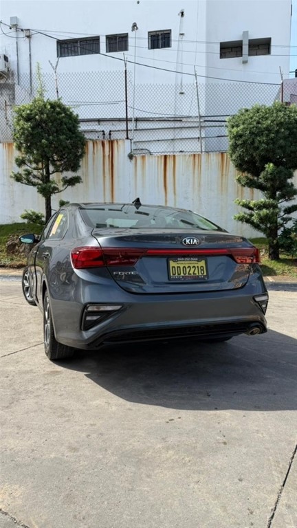 2021 Kia Forte LXS — foto 4 / 11