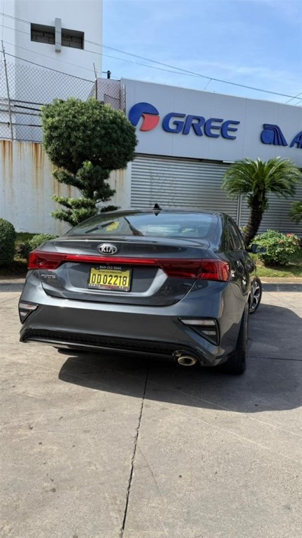 2021 Kia Forte LXS — foto 5 / 11